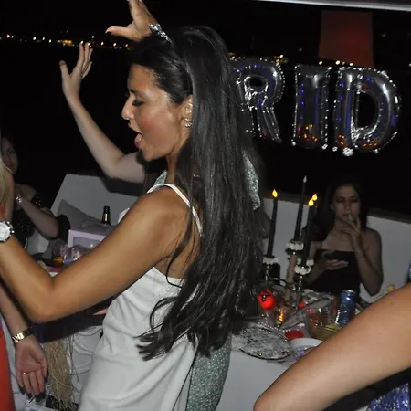 Surpriz Prensi Yatcilik Istanbul