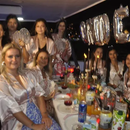 Surpriz Prensi Yatcilik * Κωνσταντινούπολη