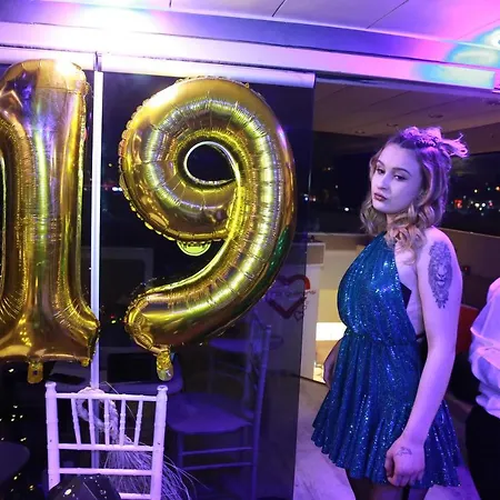Surpriz Prensi Yatcilik