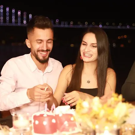 Surpriz Prensi Yatcilik * Κωνσταντινούπολη